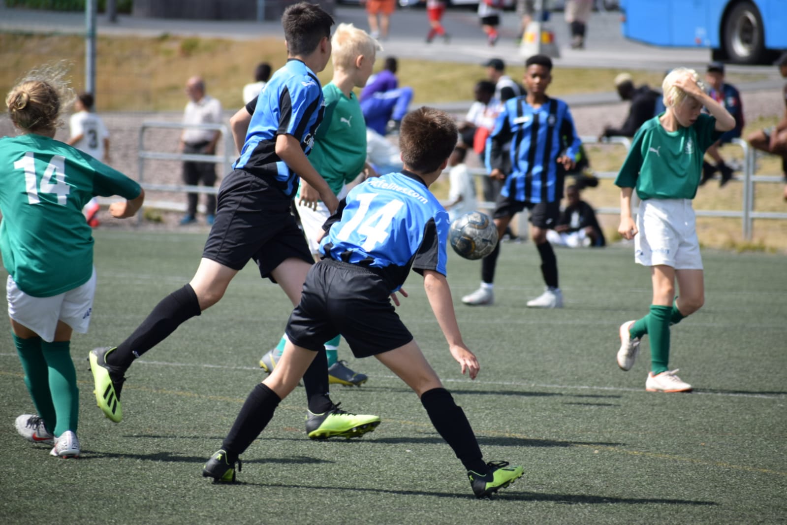 Elites playing in a football match at Gothia.