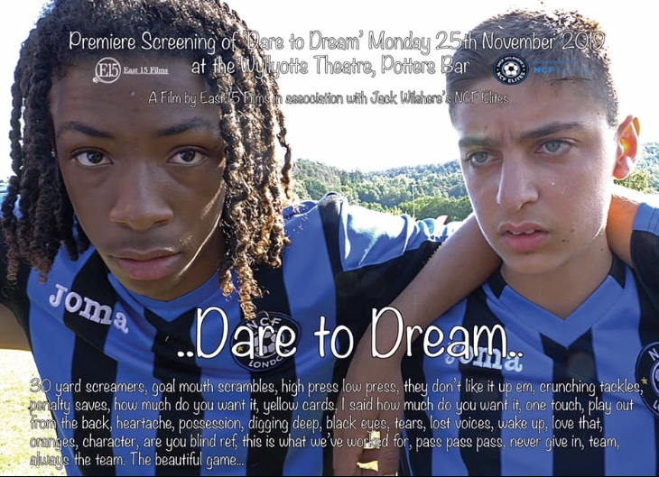 Two Elite players looking in to the camera.